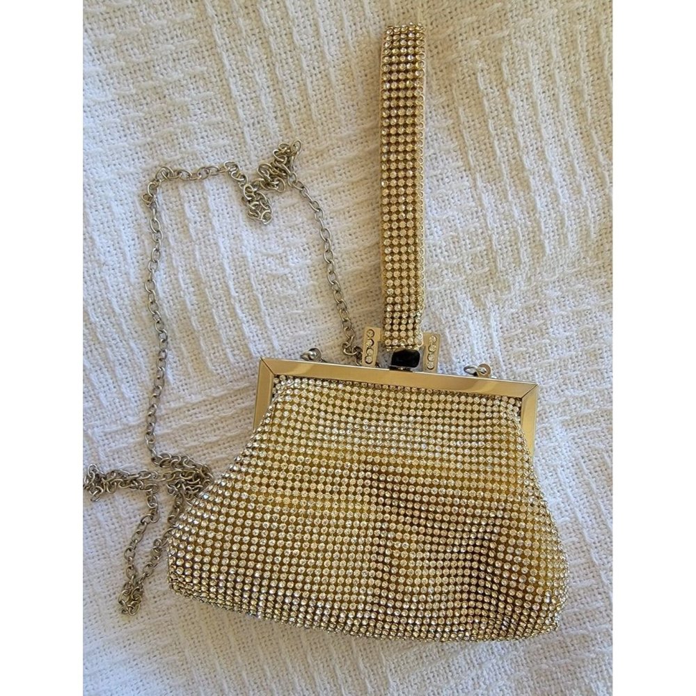 Julia & Michael clutch